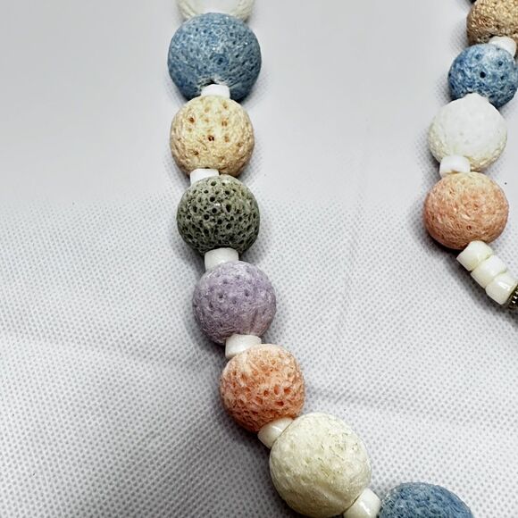 Vintage Textured Pastel Graduated Lava Bead Necklace 22” - Picture 11 of 12